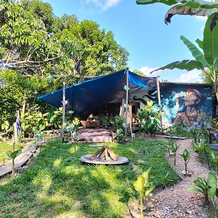 Nomada Hostel Leticia Luaran gambar